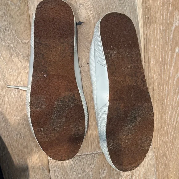 Superga Women's Cream Canvas Lace-Up Sneakers - Picture 4 of 5